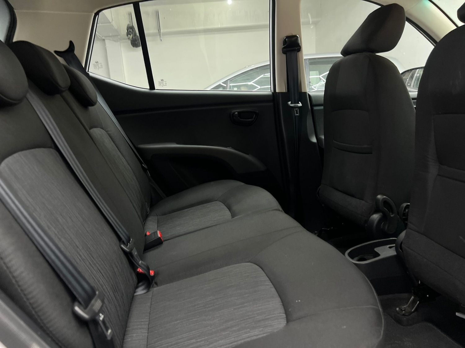 Used Hyundai i10 2012 for sale - 77515394: Photo 59