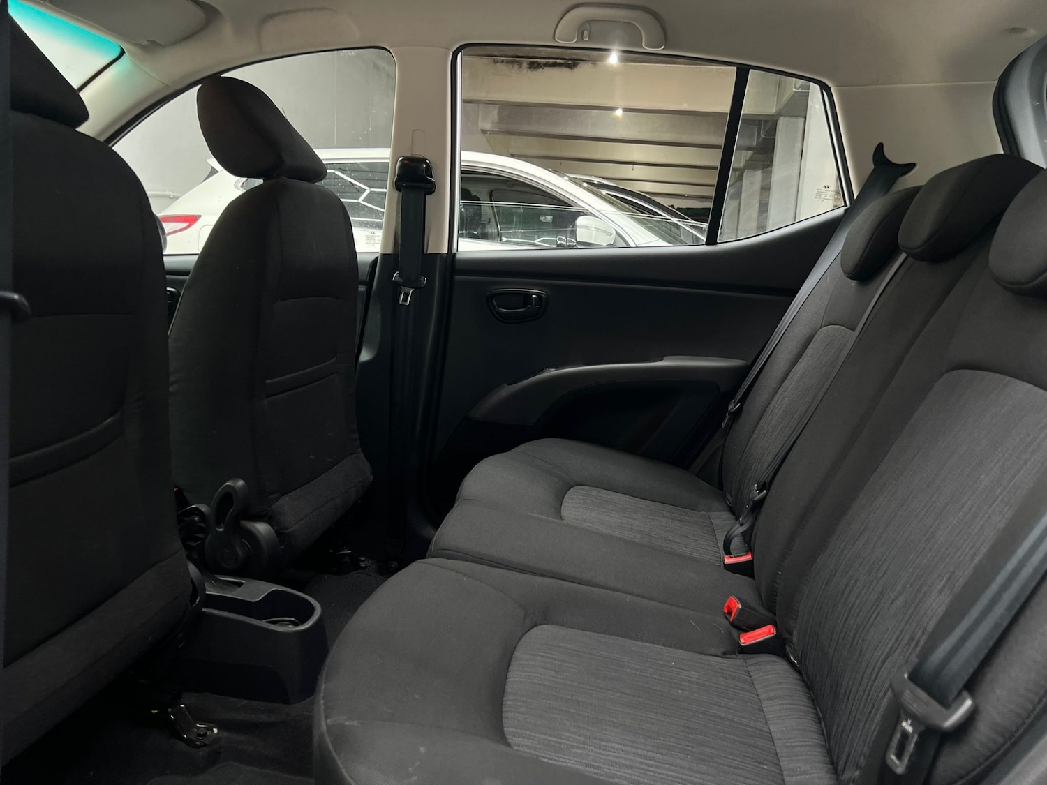 Used Hyundai i10 2012 for sale - 77515394: Photo 60