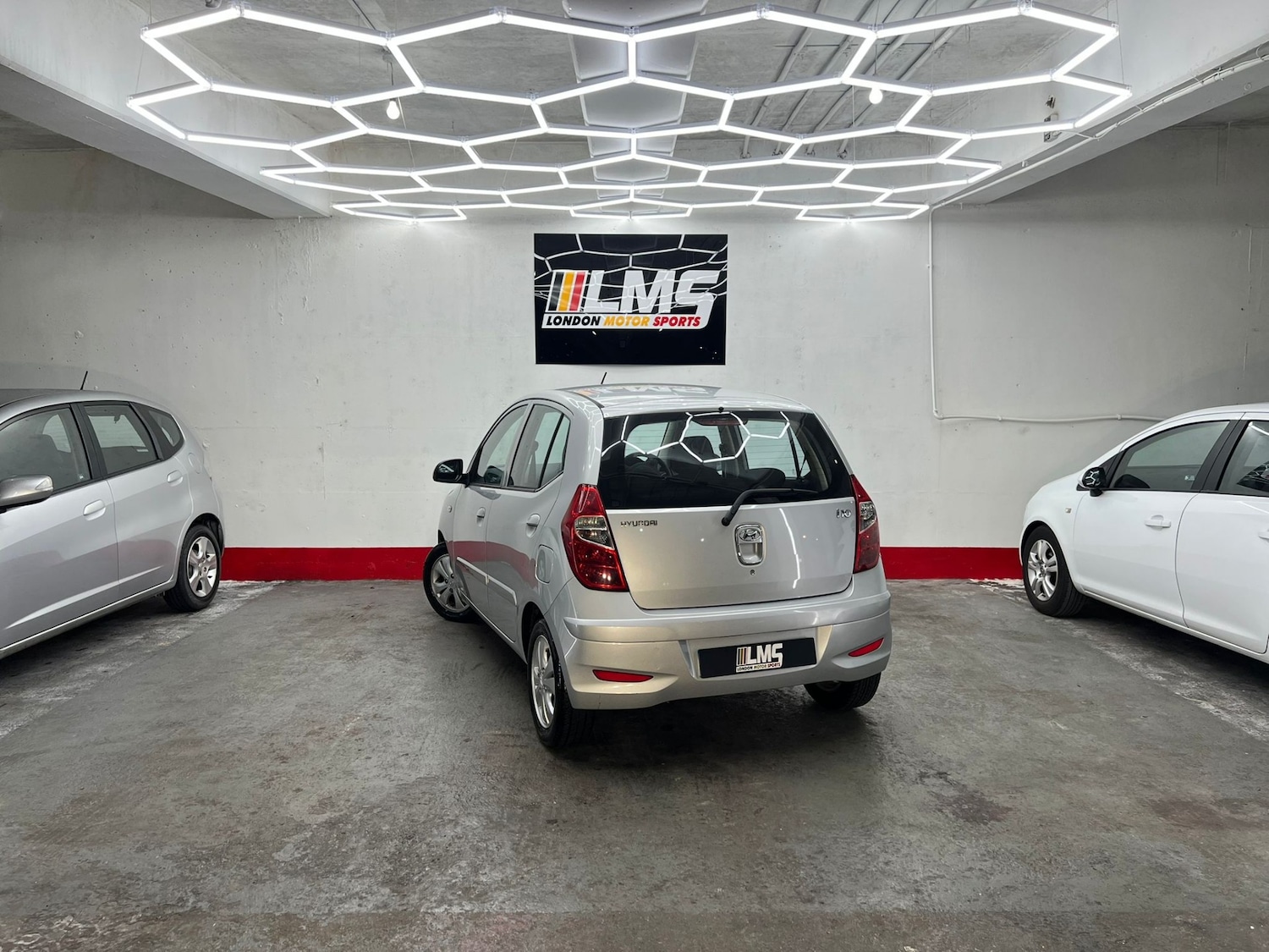 Used Hyundai i10 2012 for sale - 77515394: Photo 61