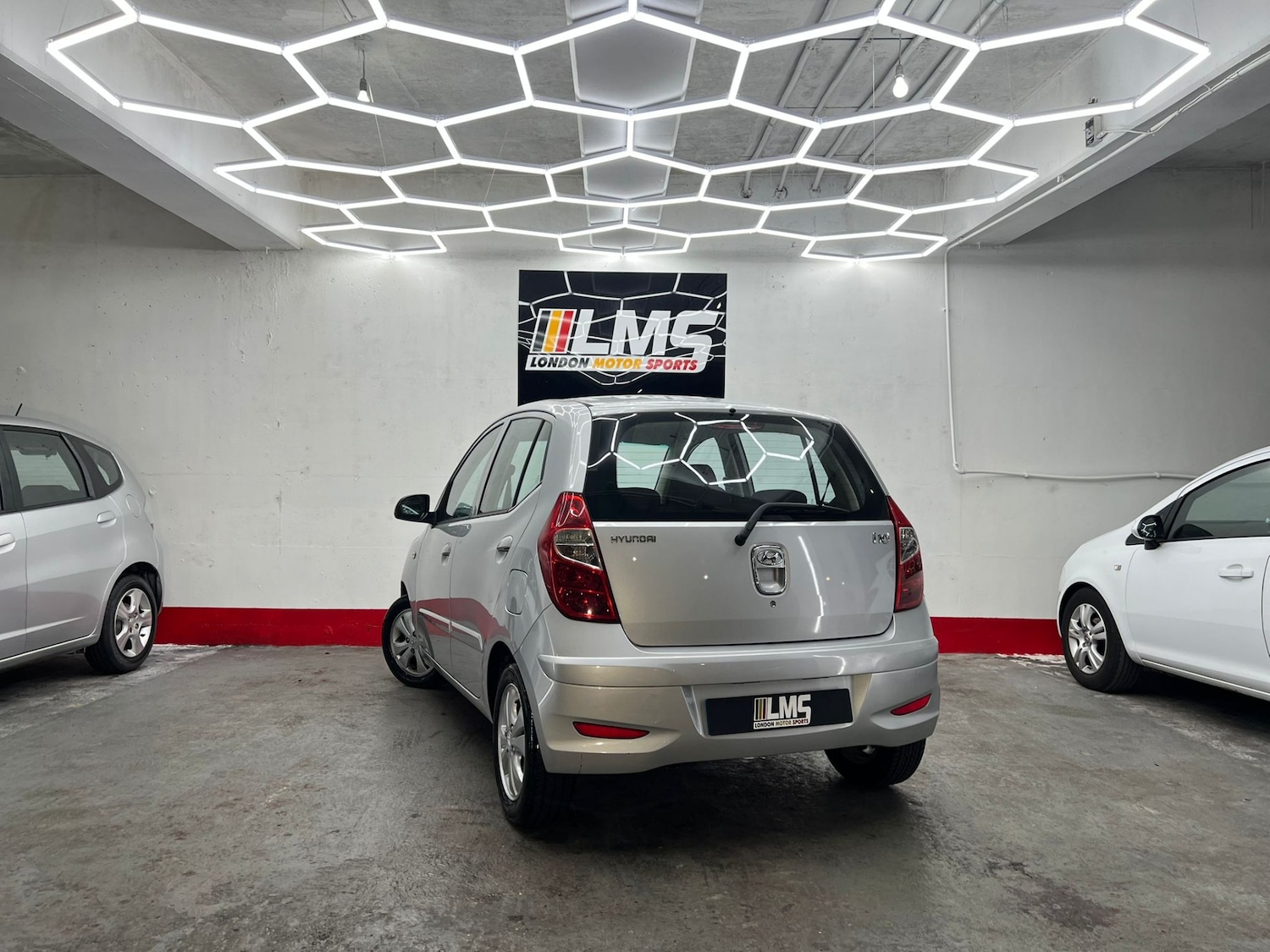 Used Hyundai i10 2012 for sale - 77515394: Photo 64