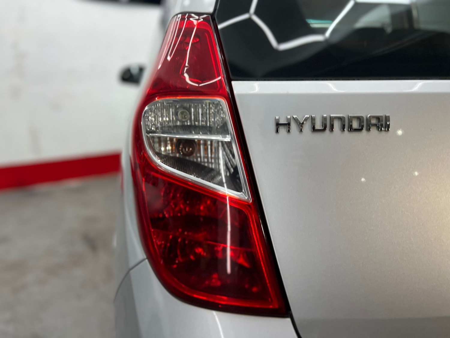 Used Hyundai i10 2012 for sale - 77515394: Photo 68