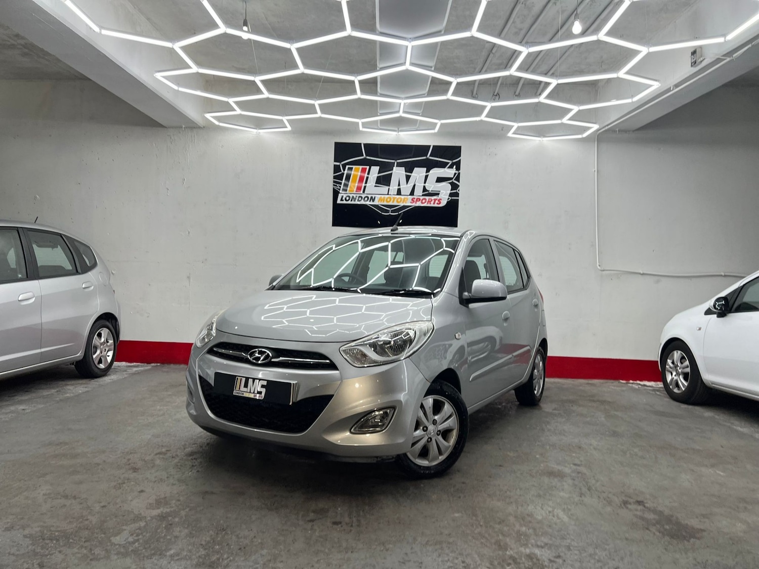 Used Hyundai i10 2012 for sale - 77515394: Photo 7