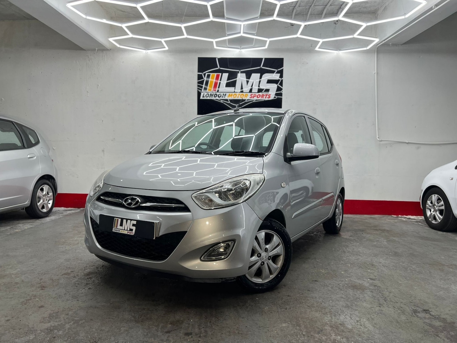 Used Hyundai i10 2012 for sale - 77515394: Photo 8
