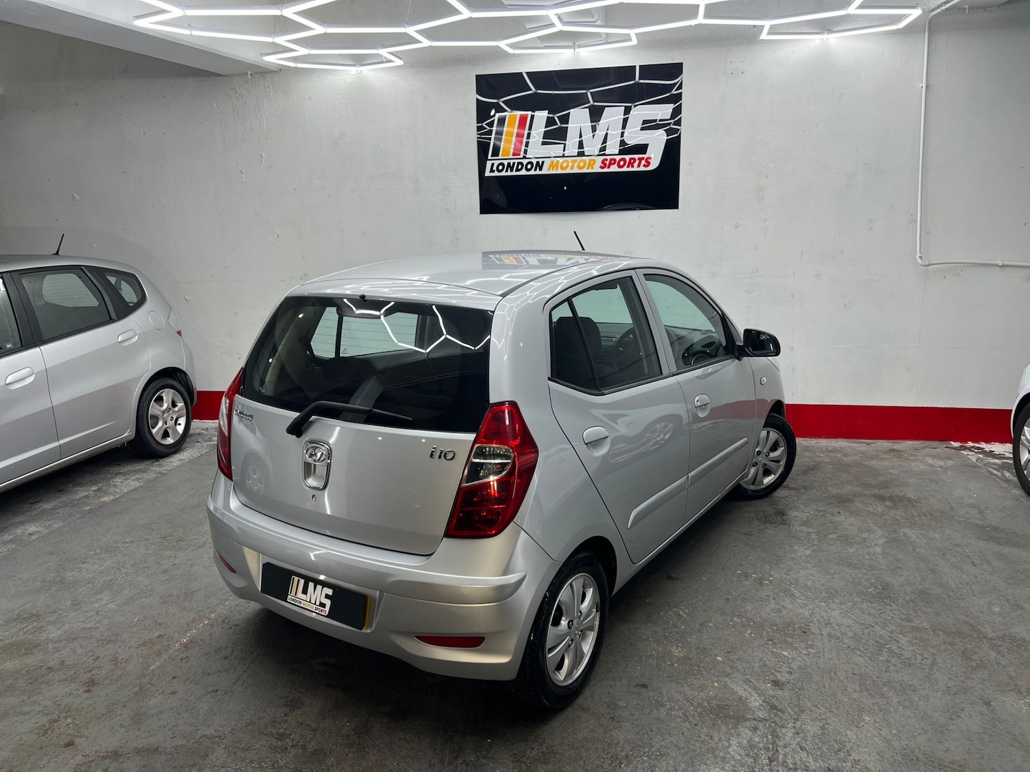 Used Hyundai i10 2012 for sale - 77515394: Photo 86