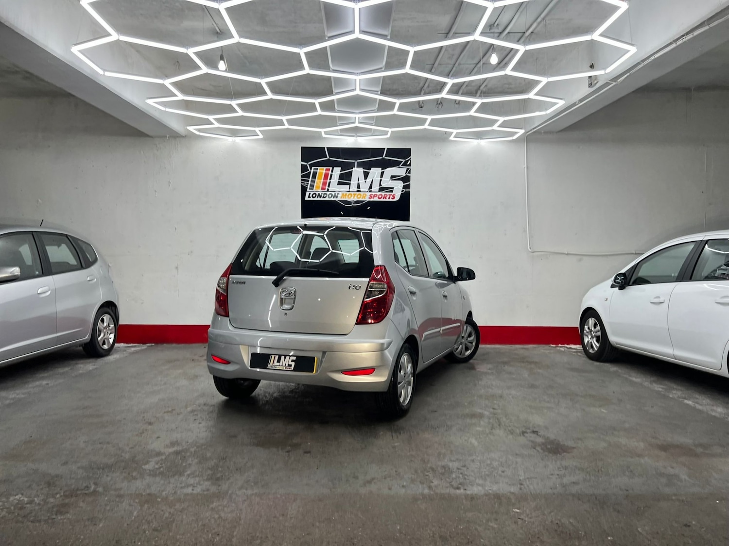 Used Hyundai i10 2012 for sale - 77515394: Photo 87