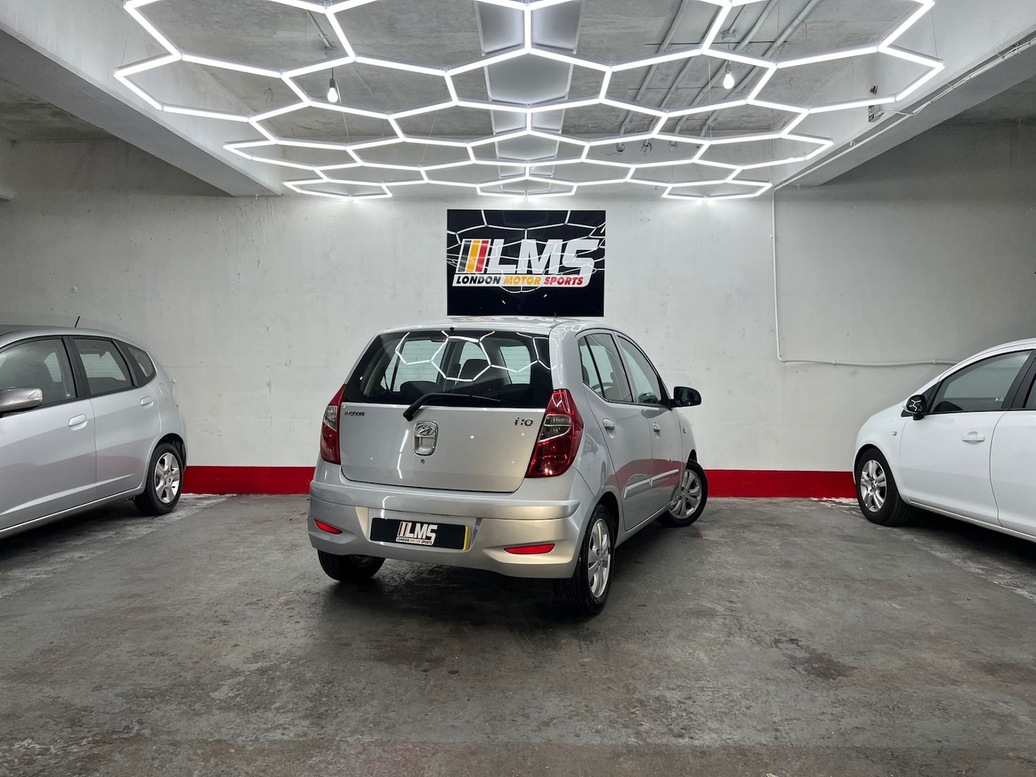 Used Hyundai i10 2012 for sale - 77515394: Photo 88