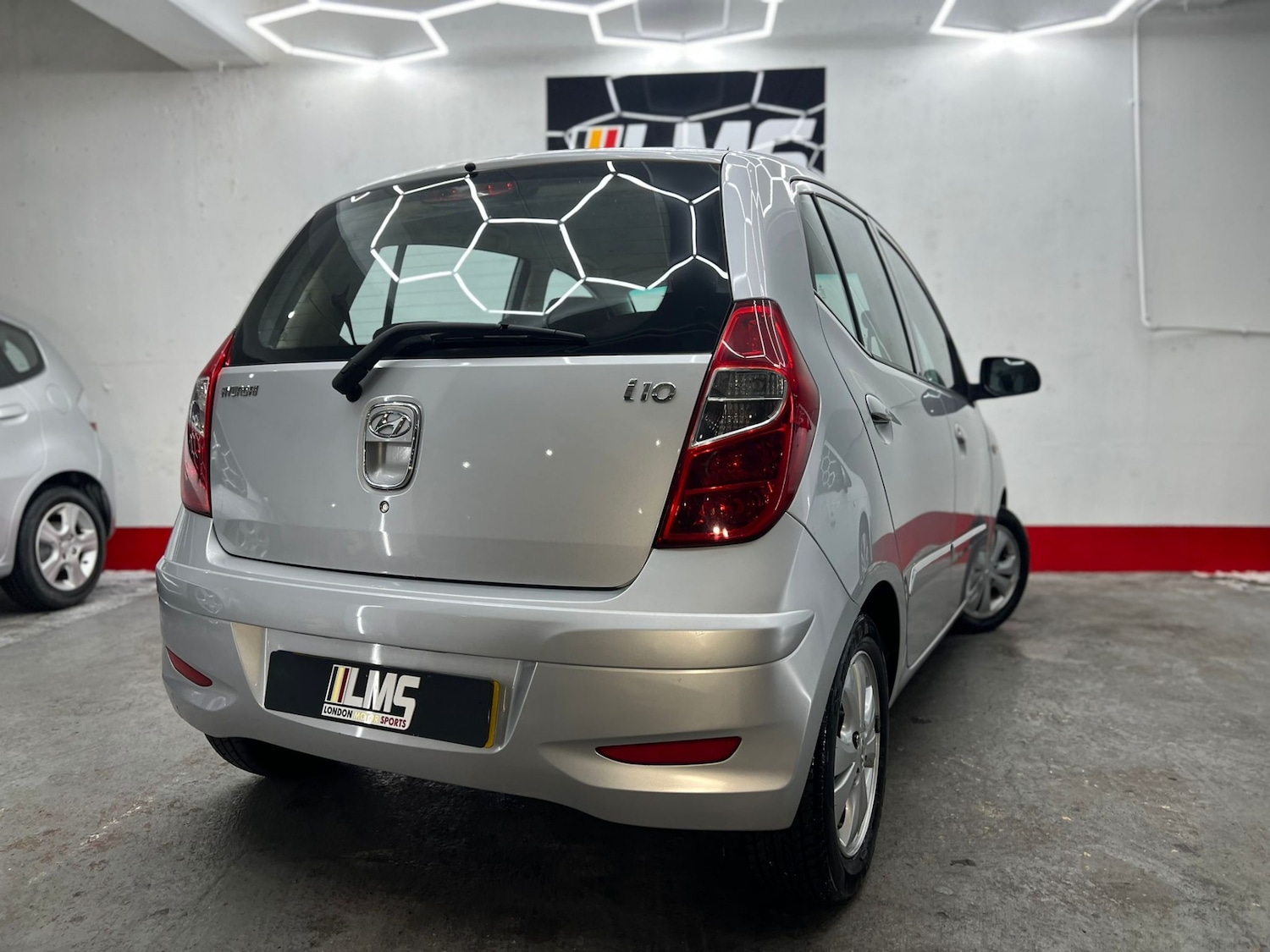 Used Hyundai i10 2012 for sale - 77515394: Photo 92