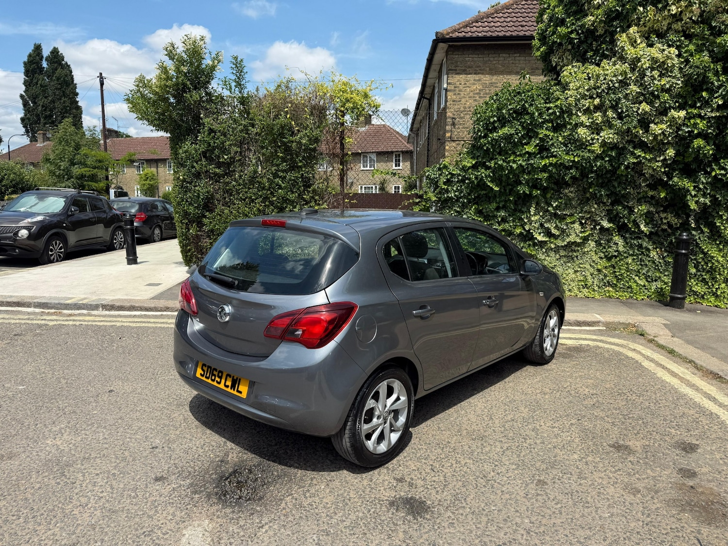 Vehicle 23