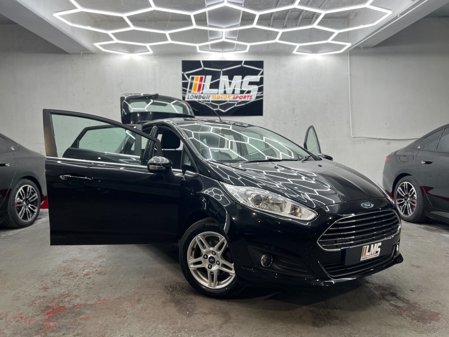 Used Ford Fiesta 2013 for sale - 78225391: Photo 40