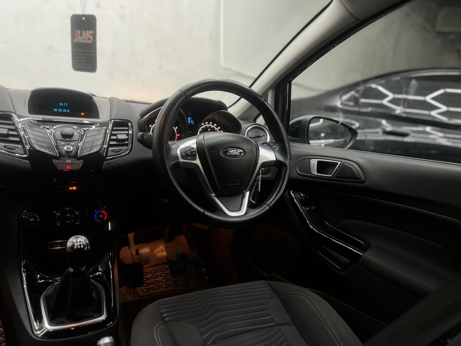 Used Ford Fiesta 2013 for sale - 78225391: Photo 47