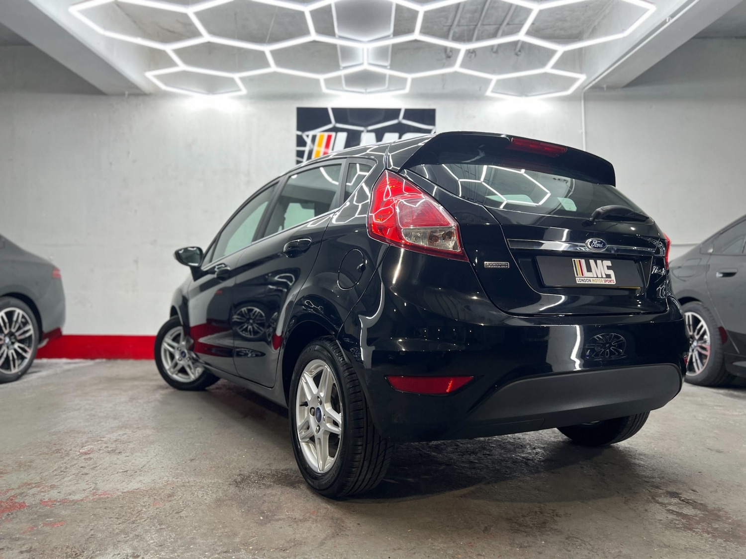 Used Ford Fiesta 2013 for sale - 78225391: Photo 64