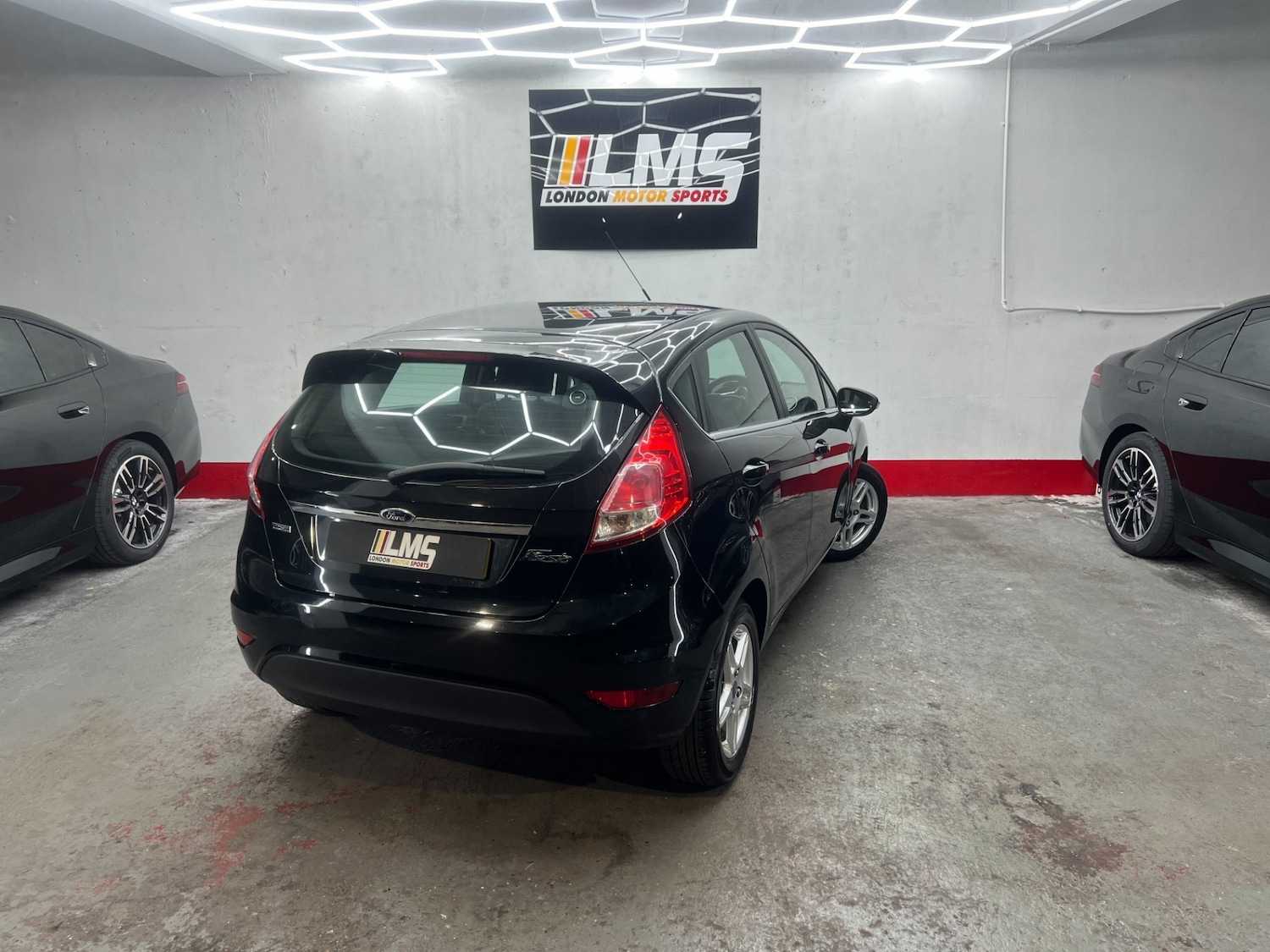 Used Ford Fiesta 2013 for sale - 78225391: Photo 79