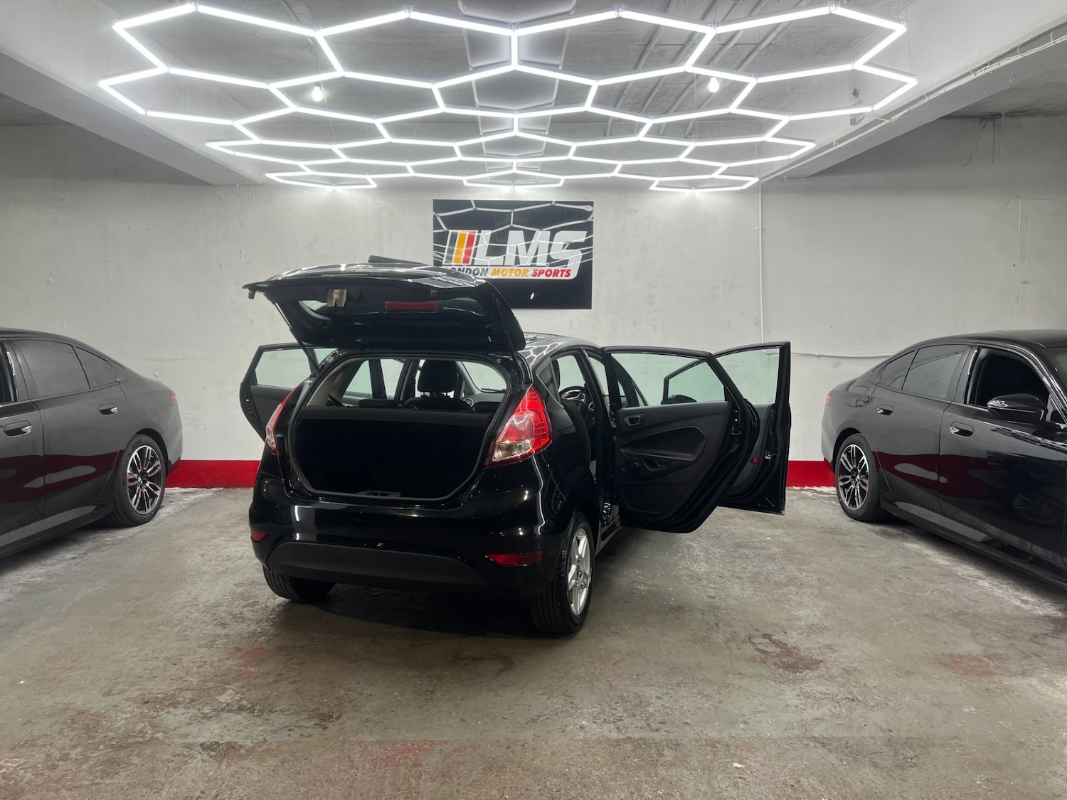 Used Ford Fiesta 2013 for sale - 78225391: Photo 90