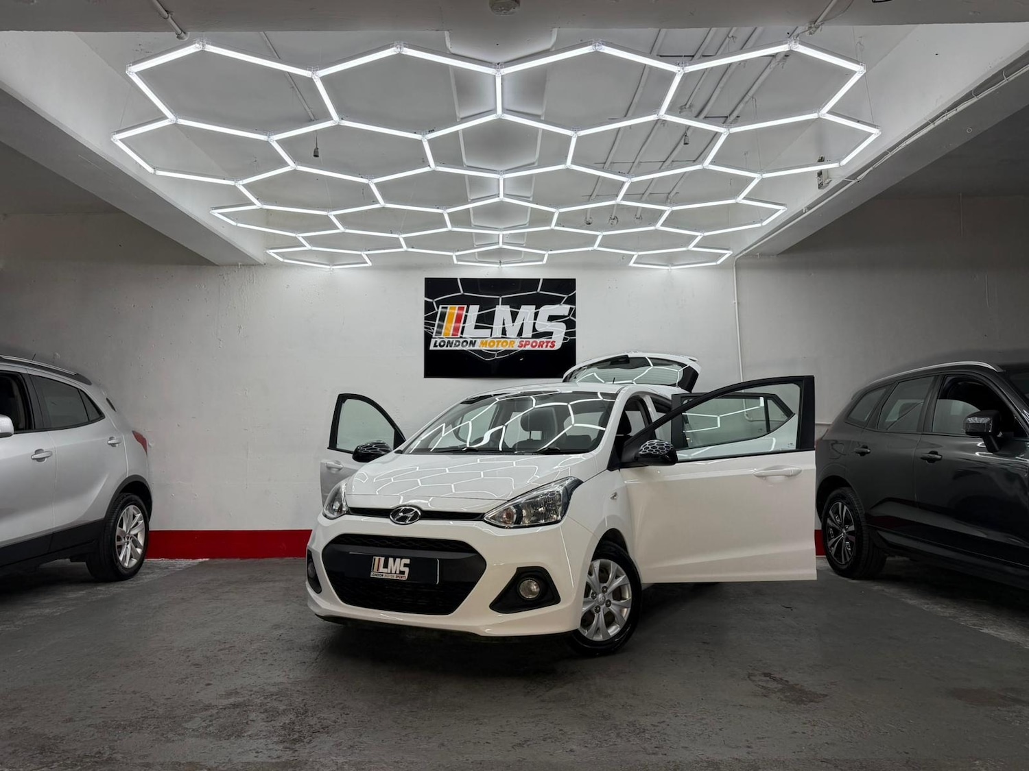 Used Hyundai i10 2016 for sale - 77196621: Photo 15