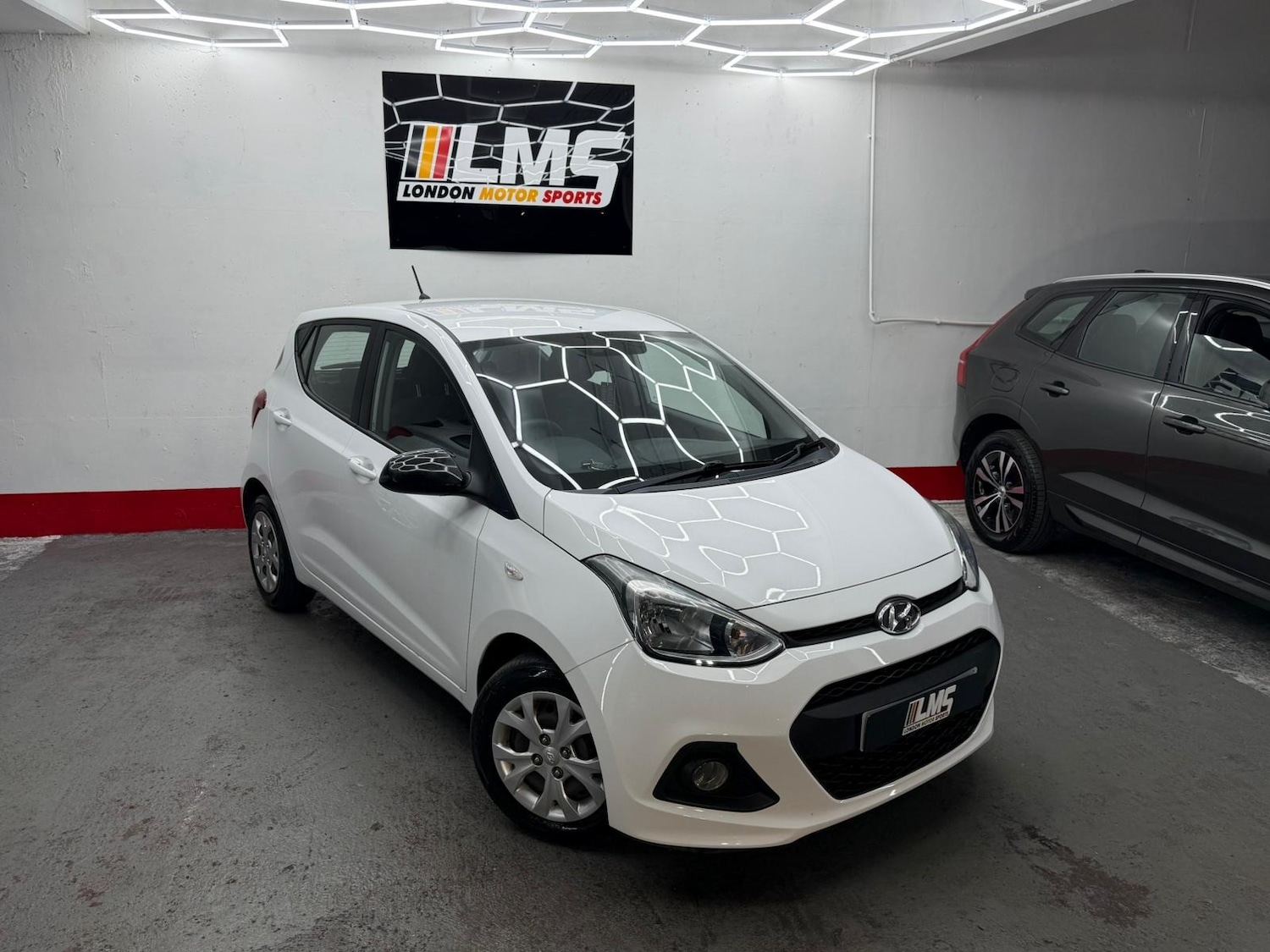 Used Hyundai i10 2016 for sale - 77196621: Photo 19