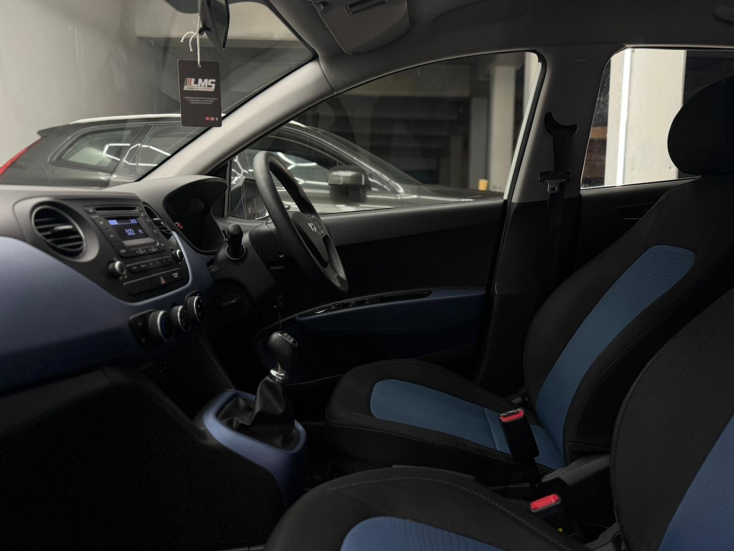 Used Hyundai i10 2016 for sale - 77196621: Photo 36