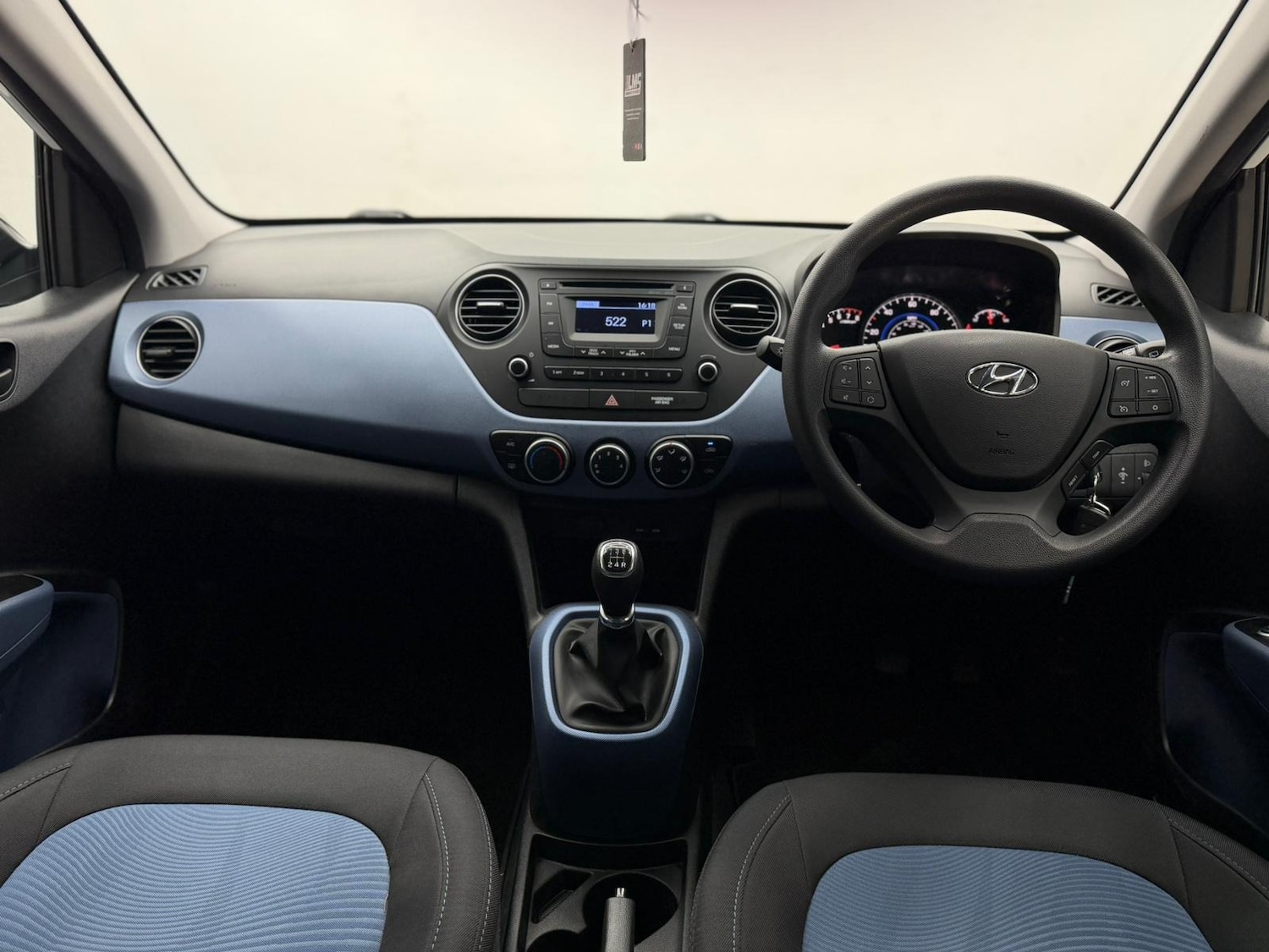 Used Hyundai i10 2016 for sale - 77196621: Photo 44