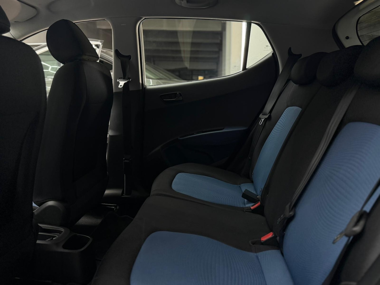 Used Hyundai i10 2016 for sale - 77196621: Photo 51