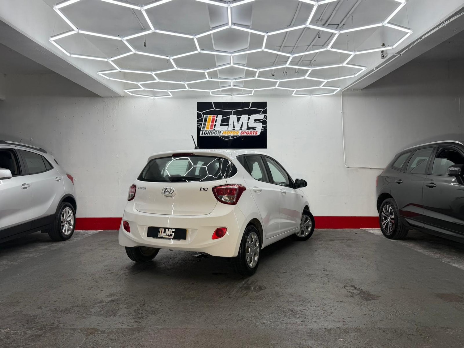 Used Hyundai i10 2016 for sale - 77196621: Photo 71