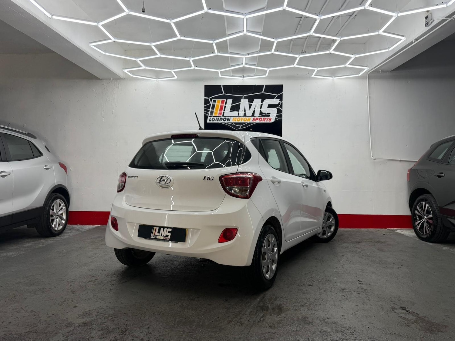 Used Hyundai i10 2016 for sale - 77196621: Photo 72