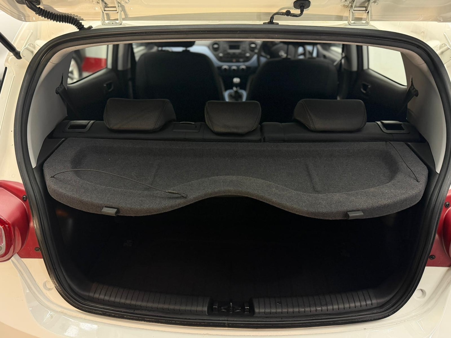 Used Hyundai i10 2016 for sale - 77196621: Photo 81