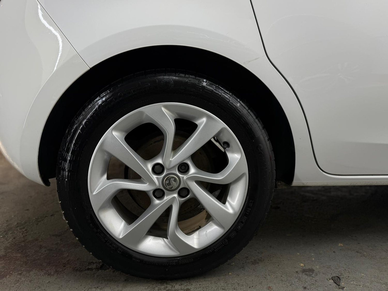 Used Hyundai i10 2016 for sale - 77196621: Photo 84