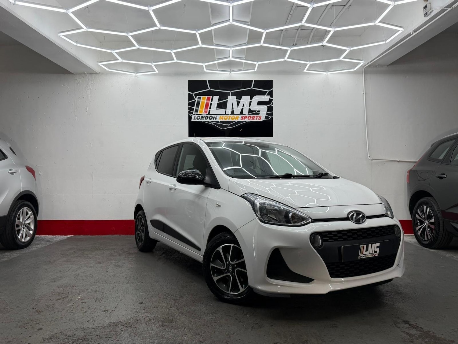 Used Hyundai i10 2018 for sale - 76919055: Photo 19