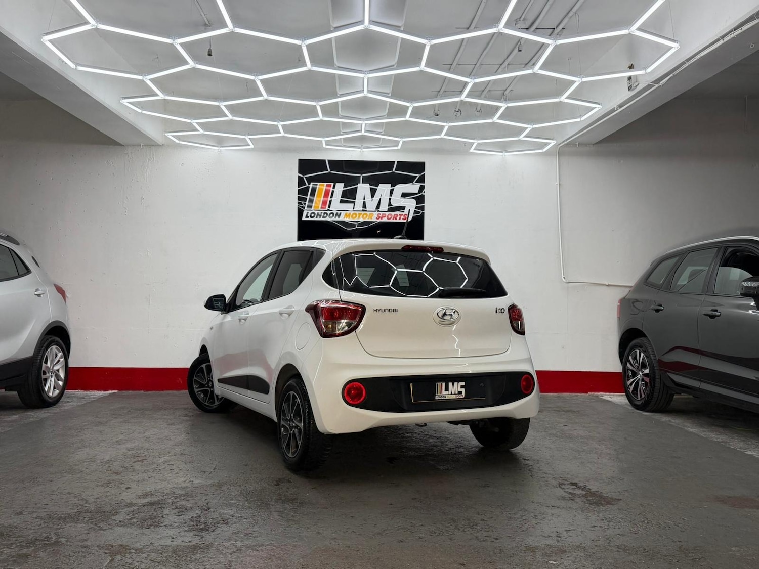 Used Hyundai i10 2018 for sale - 76919055: Photo 49