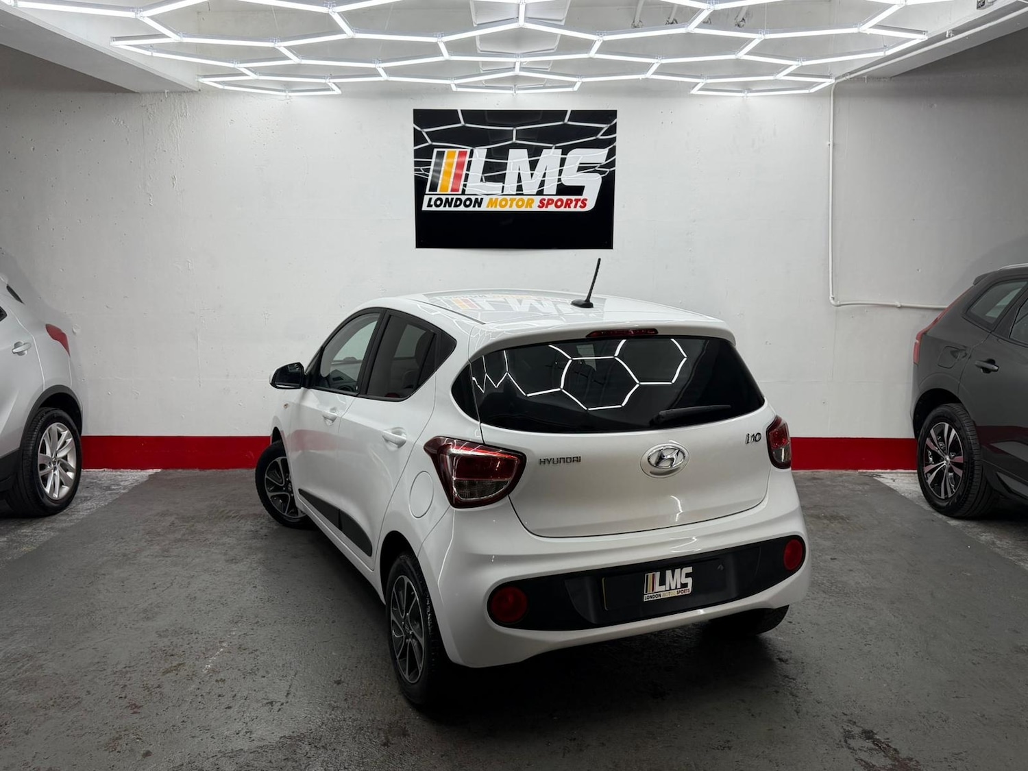 Used Hyundai i10 2018 for sale - 76919055: Photo 52