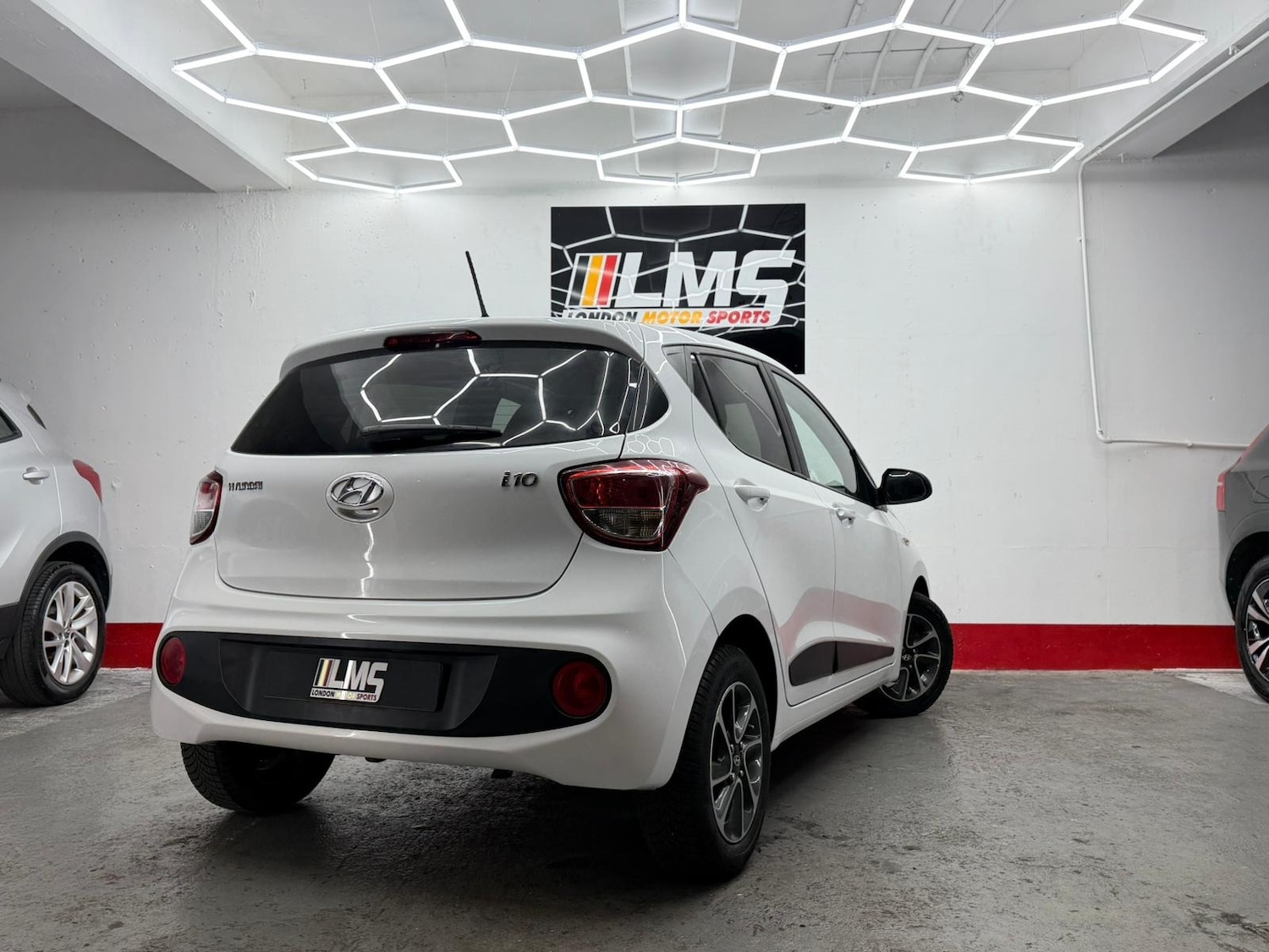 Used Hyundai i10 2018 for sale - 76919055: Photo 62