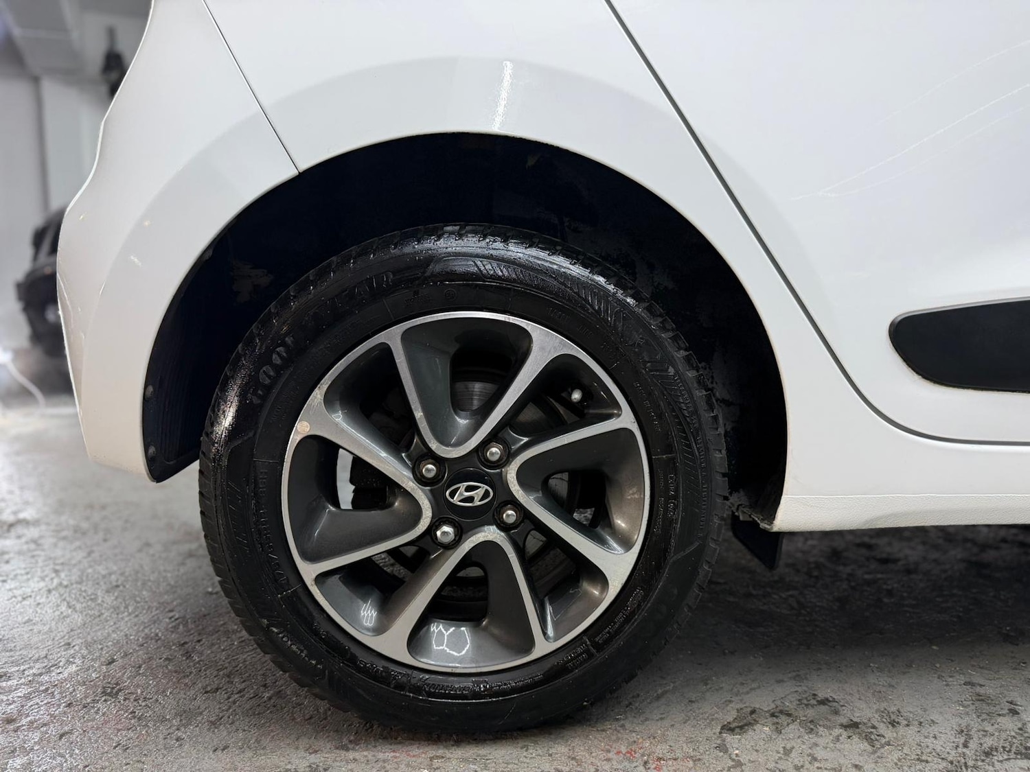 Used Hyundai i10 2018 for sale - 76919055: Photo 75