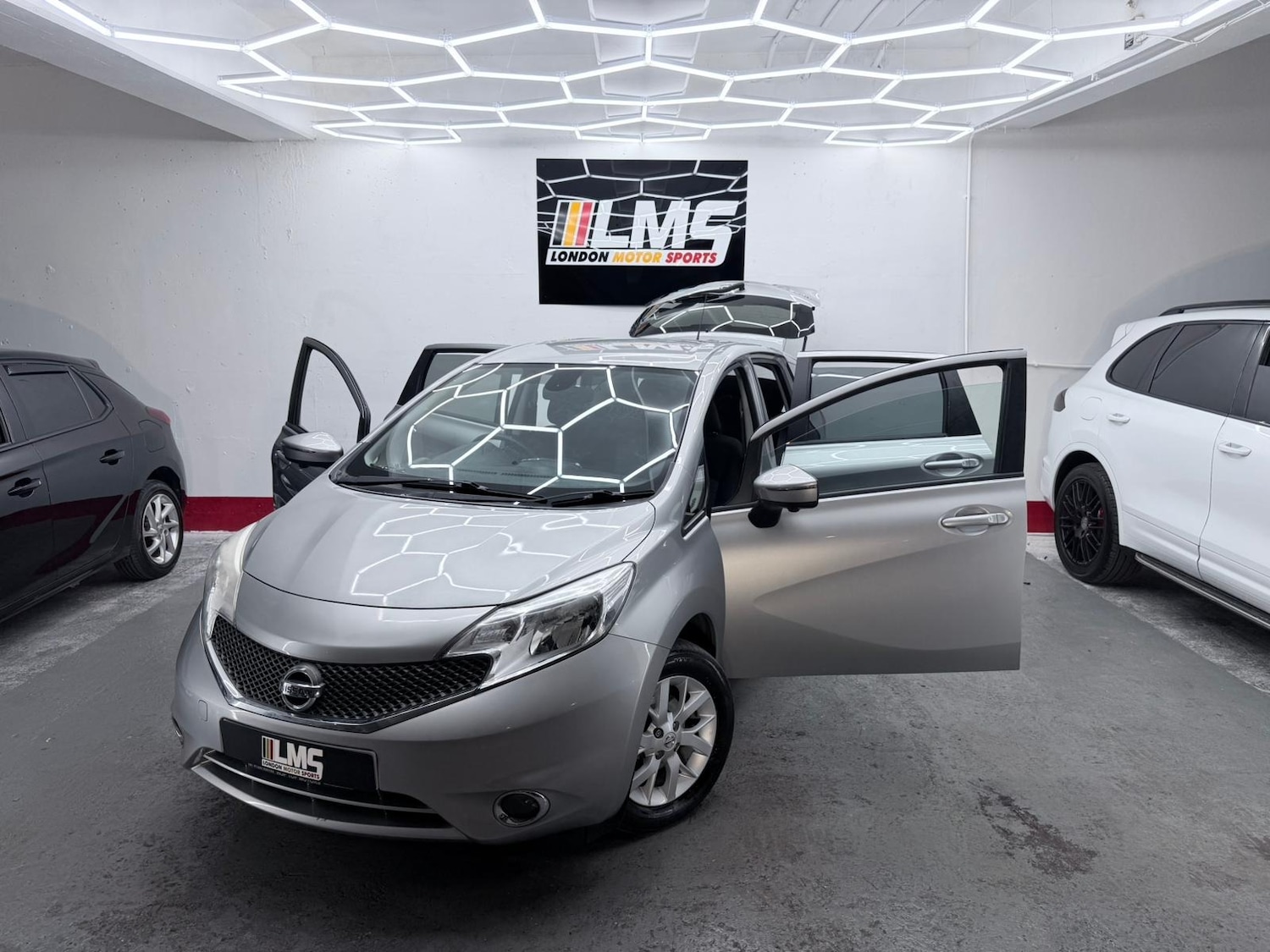 Used Nissan Note 2013 for sale - 76340098: Photo 38