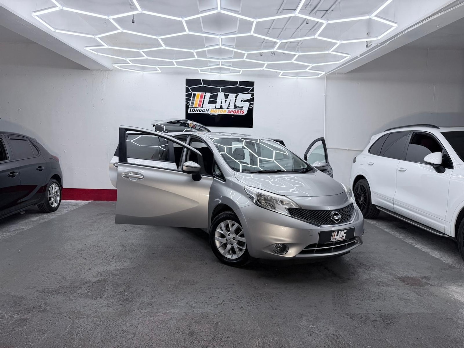Used Nissan Note 2013 for sale - 76340098: Photo 41