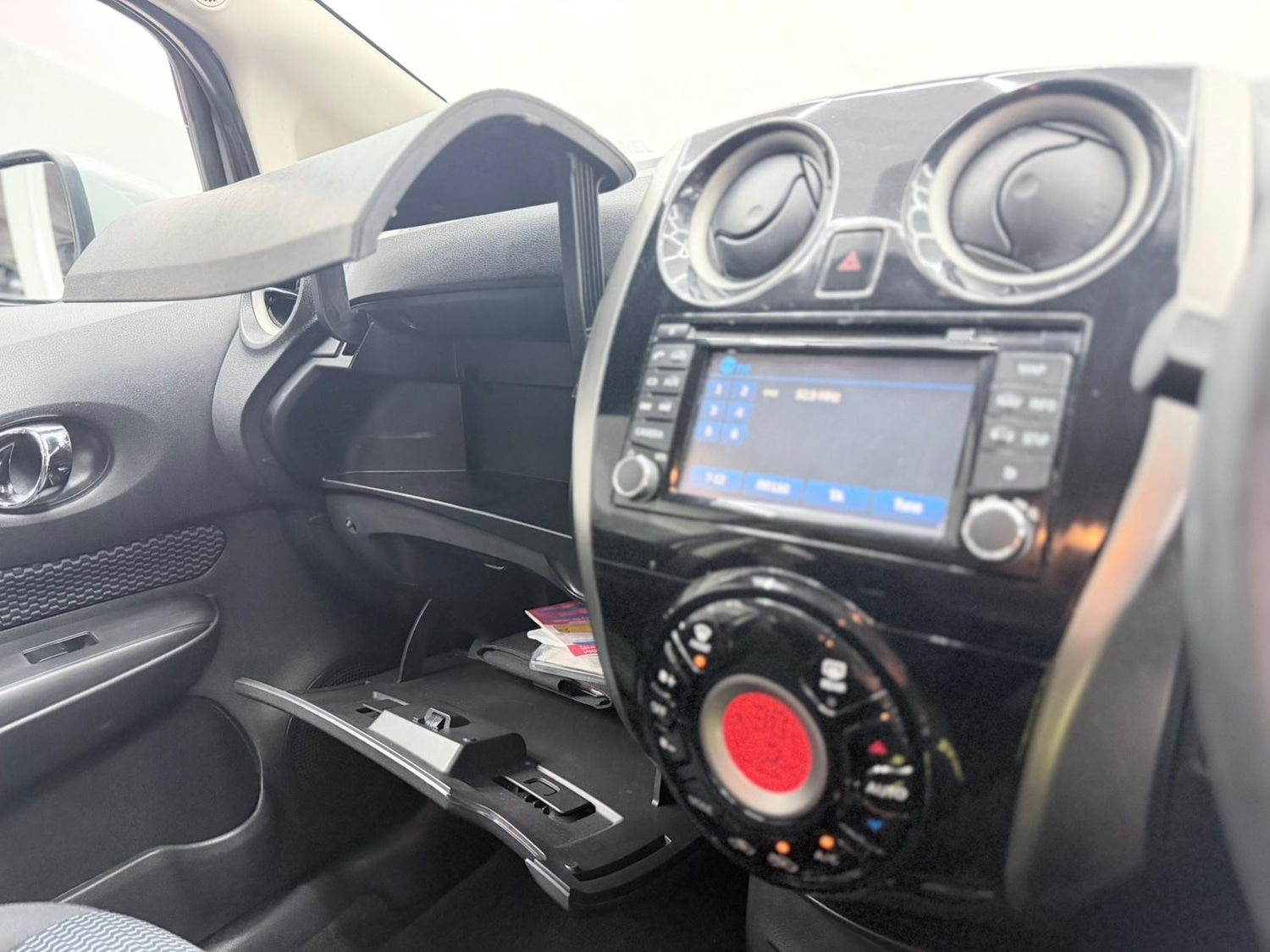 Used Nissan Note 2013 for sale - 76340098: Photo 60