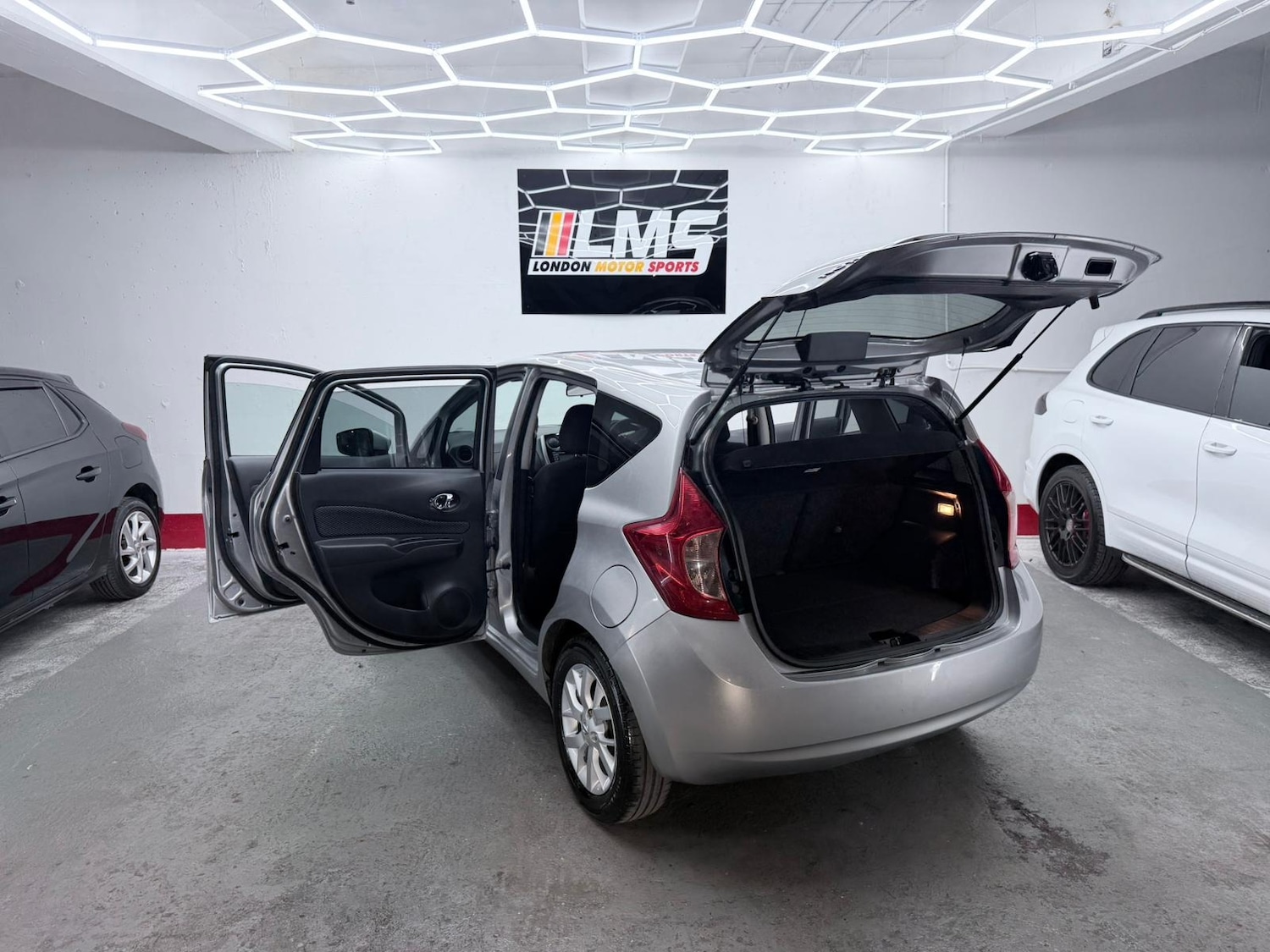 Used Nissan Note 2013 for sale - 76340098: Photo 95