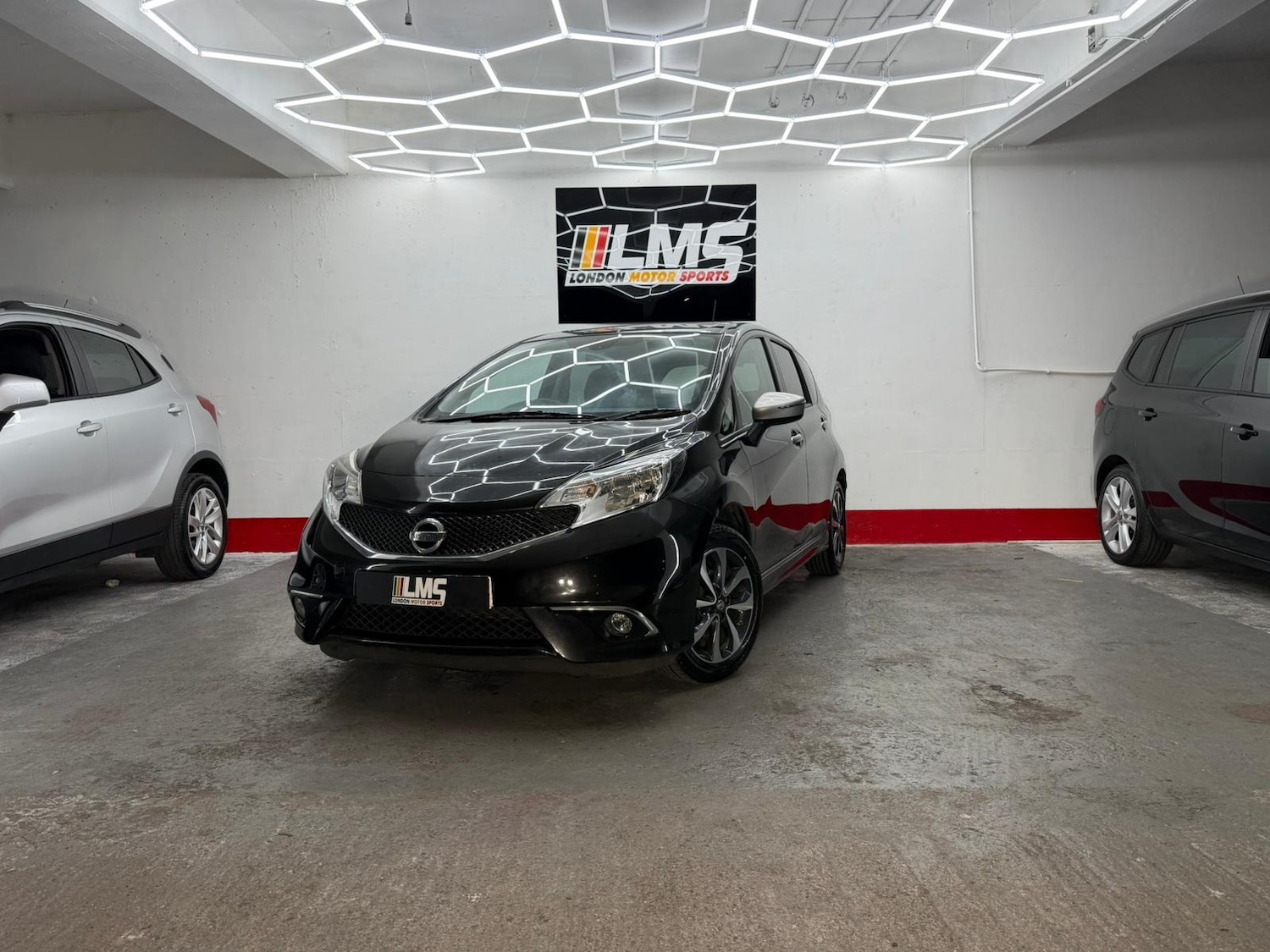 Used Nissan Note 2016 for sale - 76553928: Photo 2