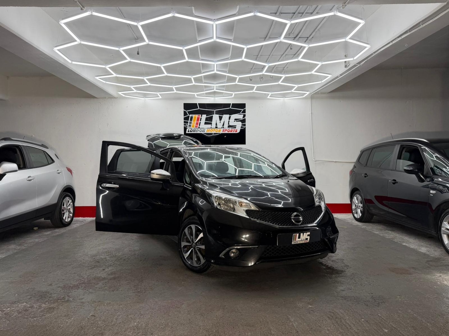 Used Nissan Note 2016 for sale - 76553928: Photo 26