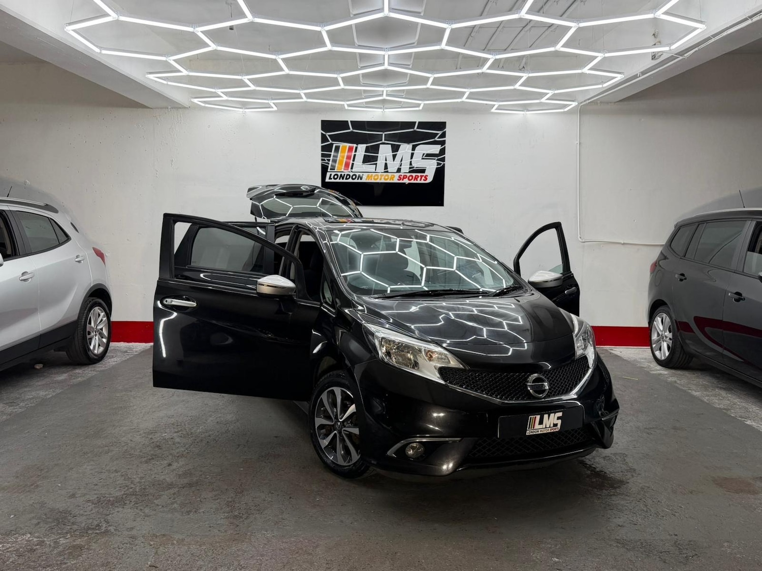 Used Nissan Note 2016 for sale - 76553928: Photo 29
