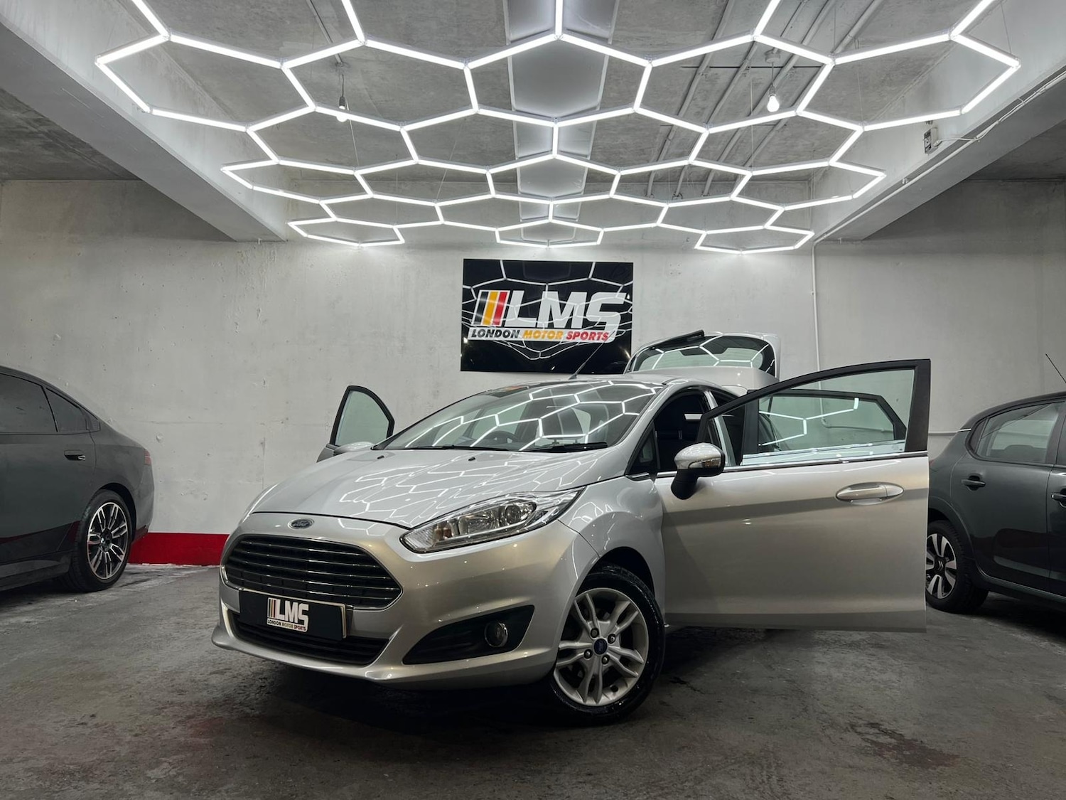 Used Ford Fiesta 2015 for sale - 77712975: Photo 15