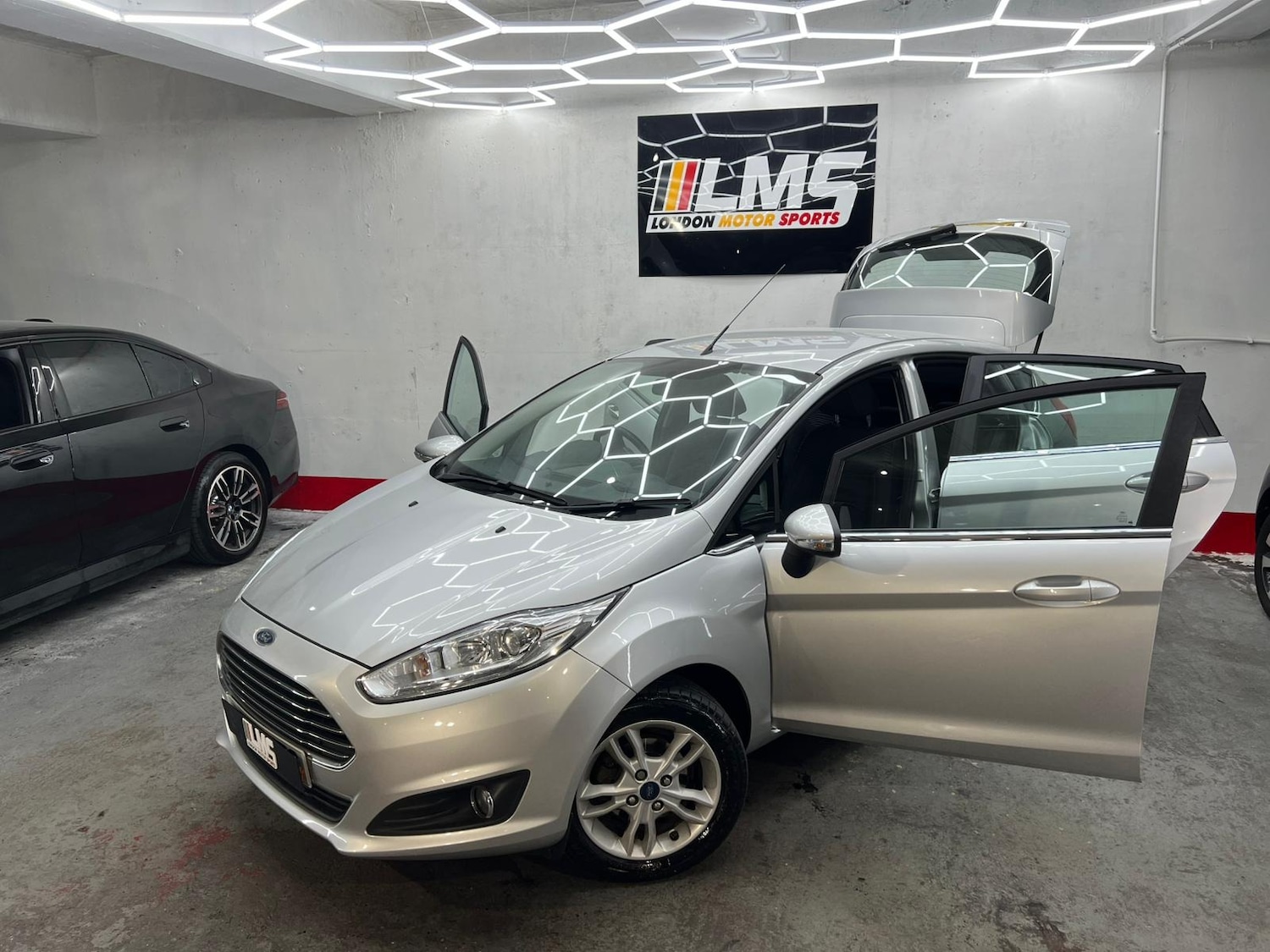 Used Ford Fiesta 2015 for sale - 77712975: Photo 16