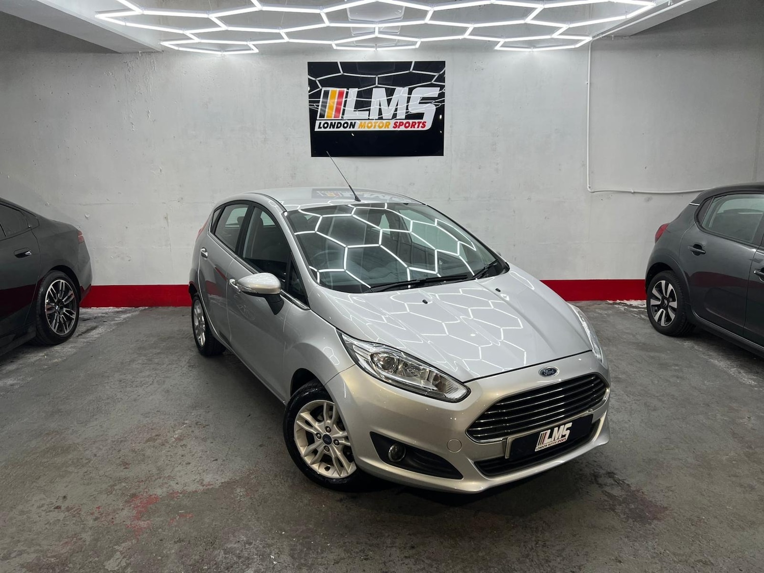 Used Ford Fiesta 2015 for sale - 77712975: Photo 24