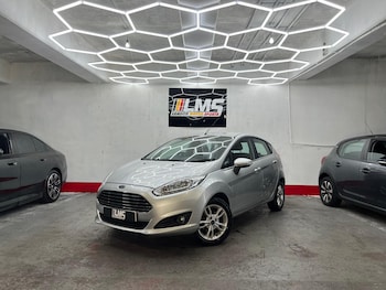 Used Ford Fiesta 2015 for sale - 77712975: Photo