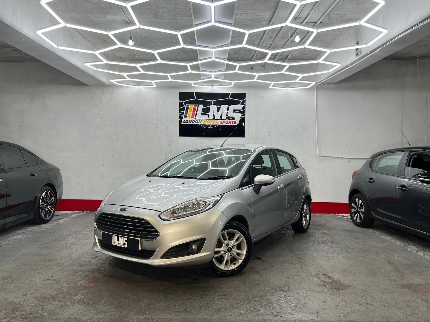 Used Ford Fiesta 2015 for sale - 77712975: Photo 3