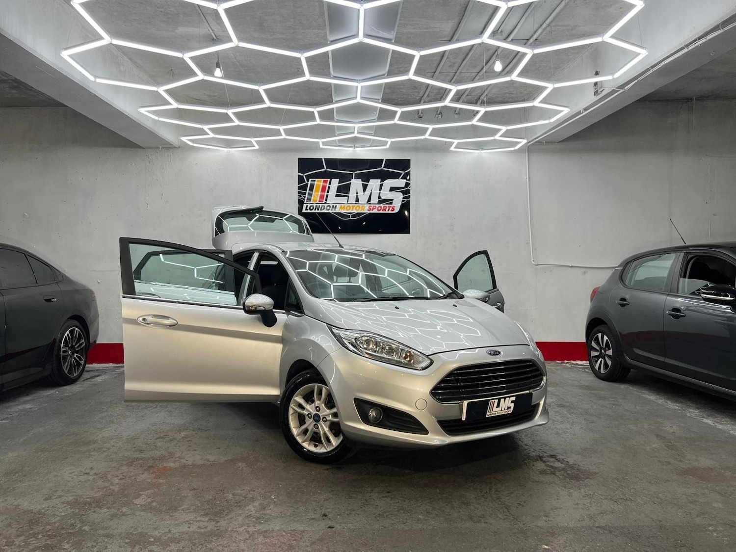 Used Ford Fiesta 2015 for sale - 77712975: Photo 30