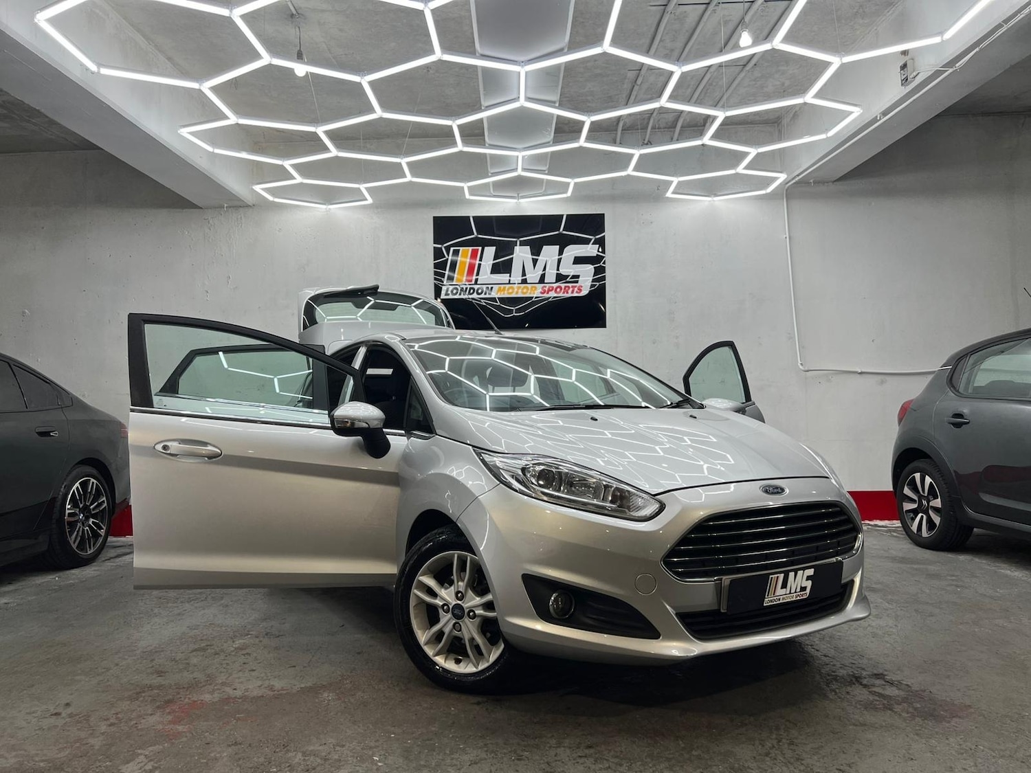 Used Ford Fiesta 2015 for sale - 77712975: Photo 33