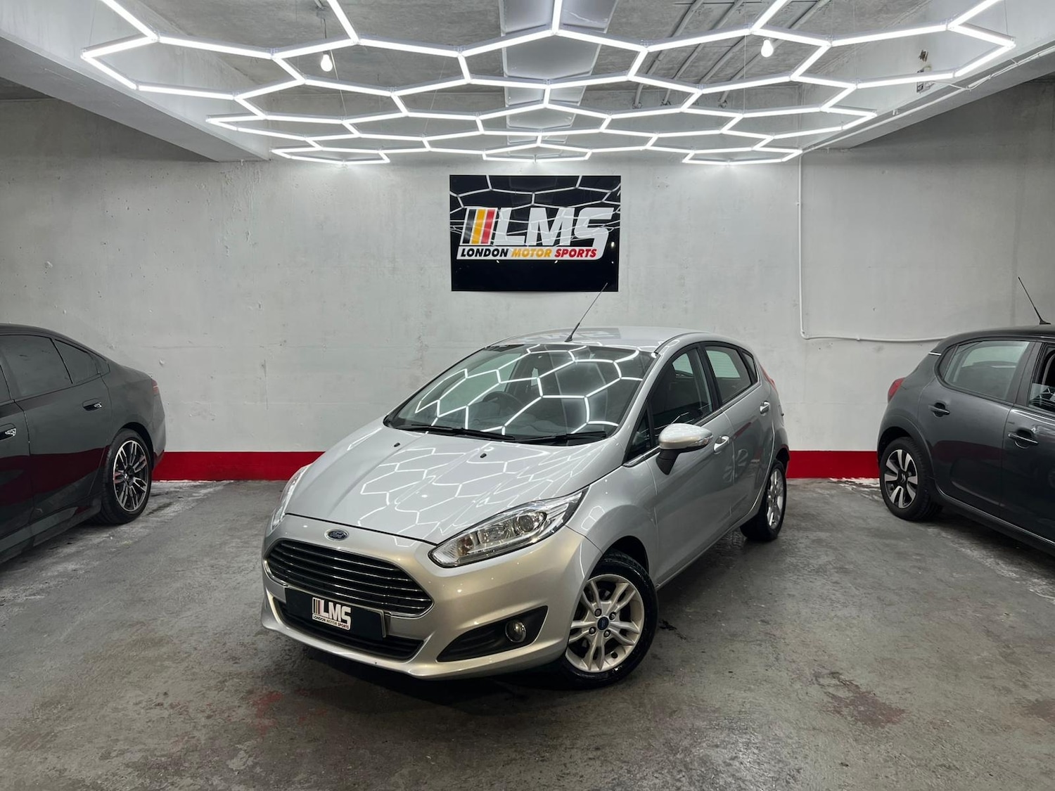 Used Ford Fiesta 2015 for sale - 77712975: Photo 4