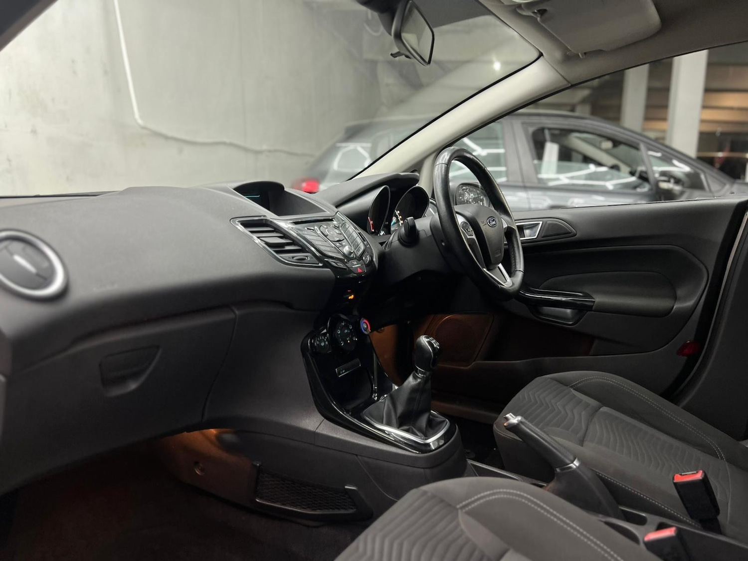 Used Ford Fiesta 2015 for sale - 77712975: Photo 40