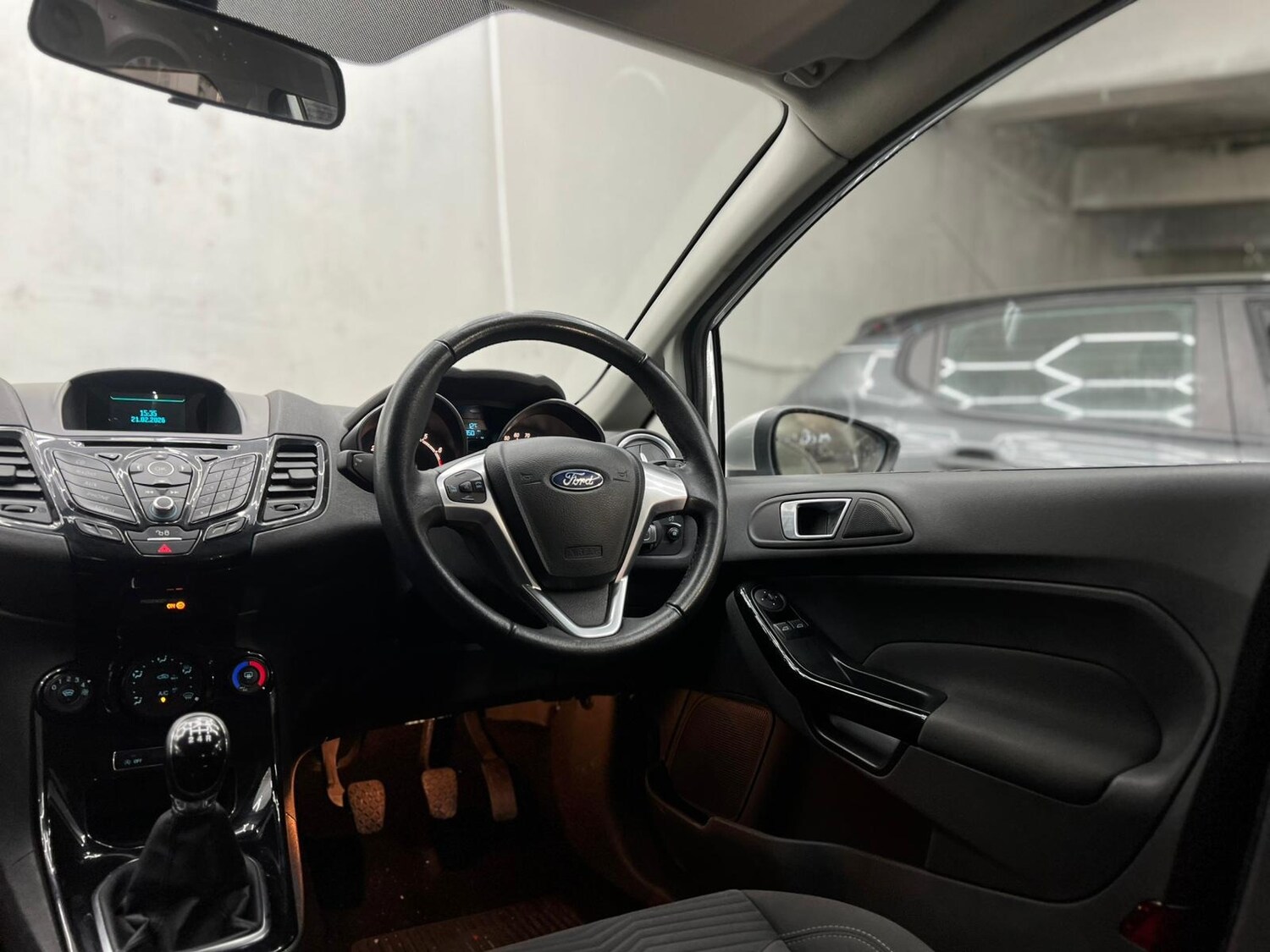 Used Ford Fiesta 2015 for sale - 77712975: Photo 42