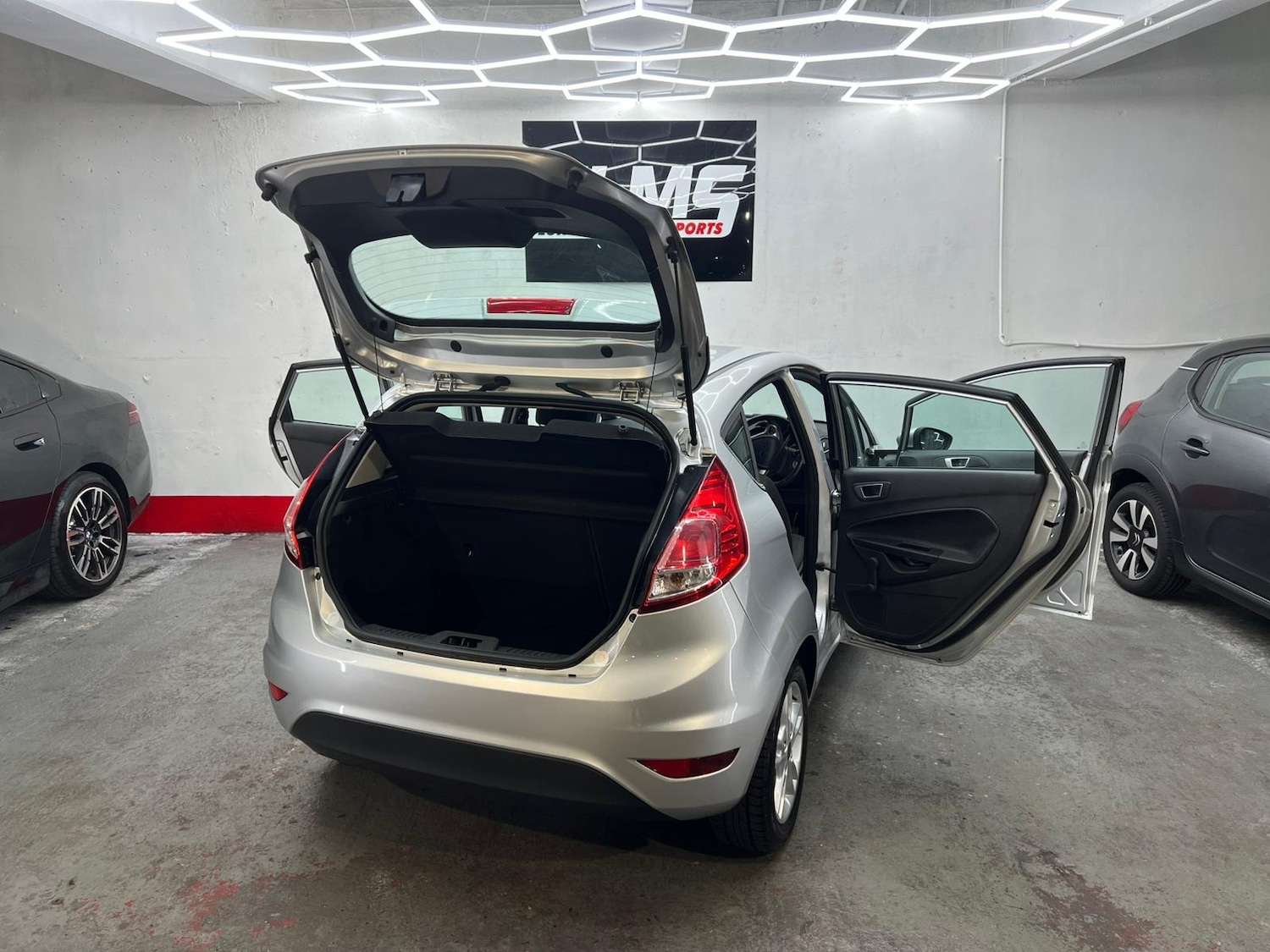 Used Ford Fiesta 2015 for sale - 77712975: Photo 79