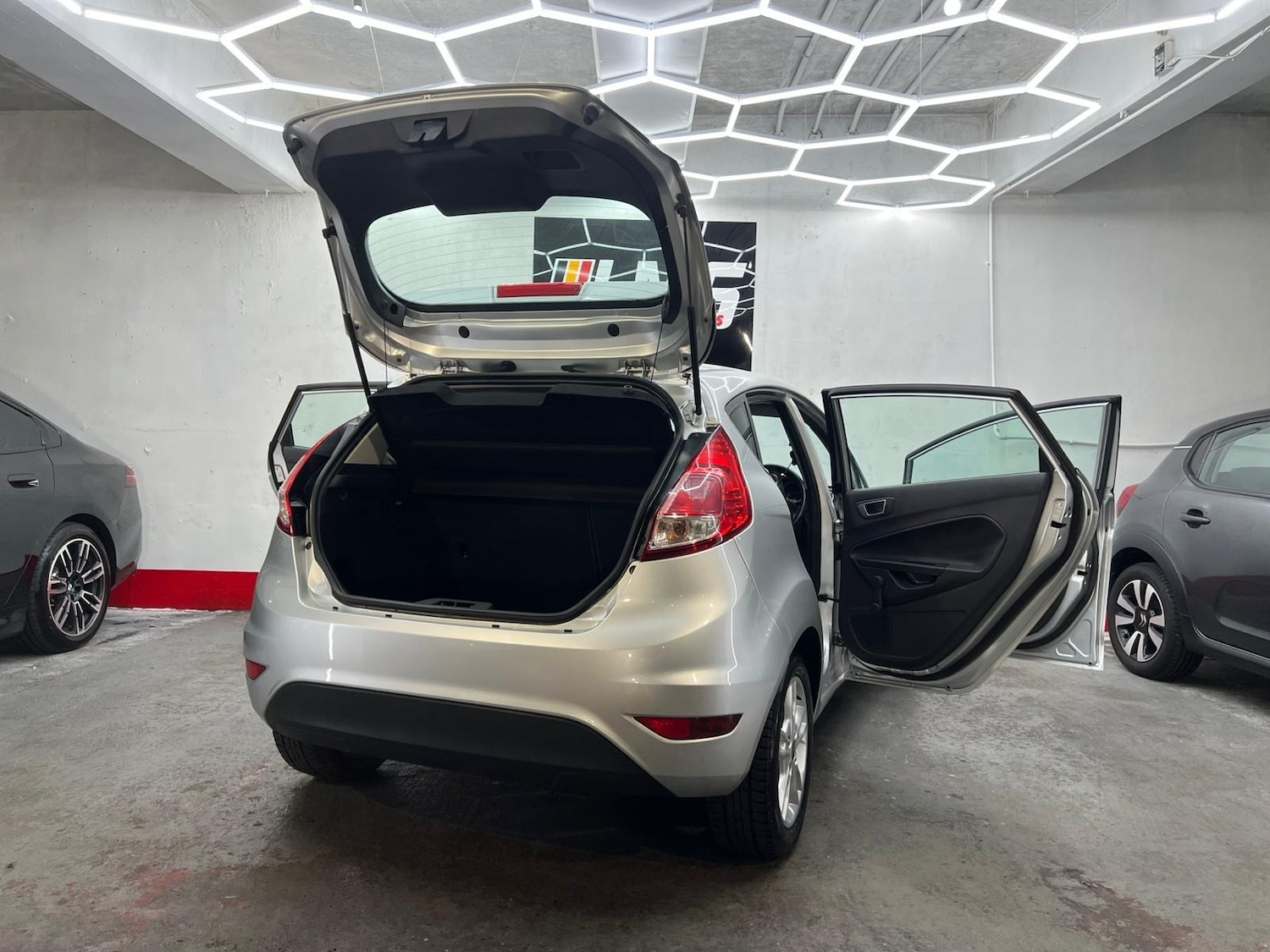 Used Ford Fiesta 2015 for sale - 77712975: Photo 80